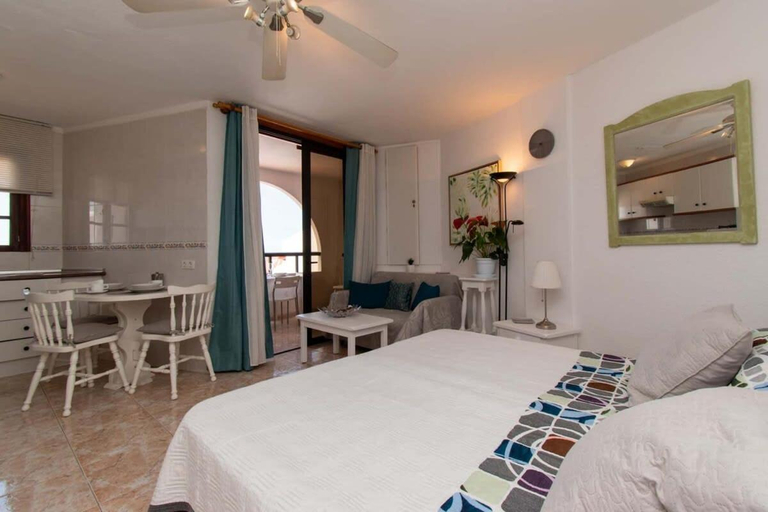 Others 3, Parque Santiago II 269 - Studio with sea and pool views, Santa Cruz de Tenerife
