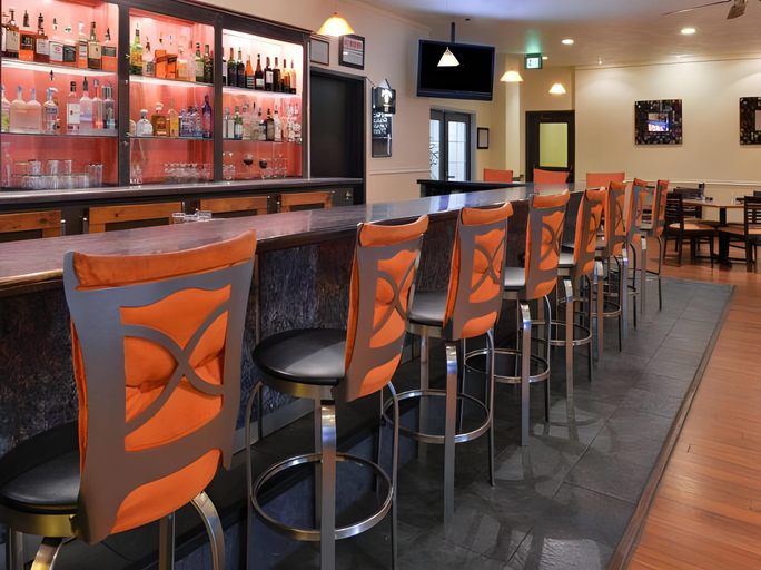 Food & Drinks 5, Shilo Inn Suites Salem, Marion