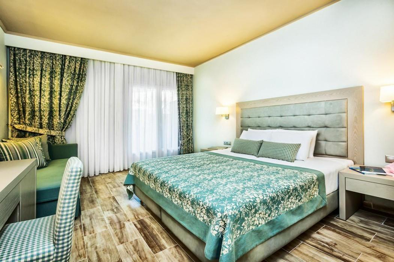 Bedroom 3, Anastasia Resort & Spa, Central Macedonia