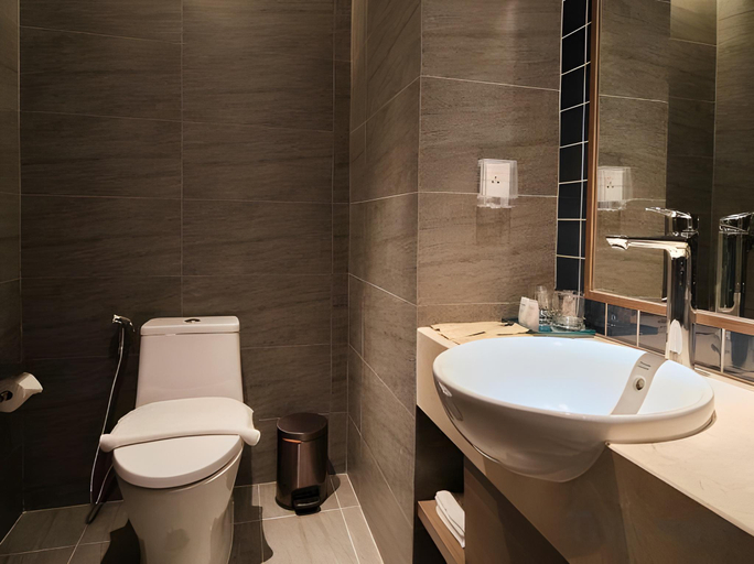 Bathroom 5, Mandala Apartment & Resort Chambay, Mui Ne - By B4B & S3, Phan Thiết