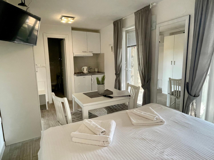 Bedroom 1, Ida Apartments, Dubrovnik