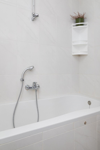 Bathroom 3, Cute and Sunny Studio in Zagreb with Balcony & Free Parking, Zagreb