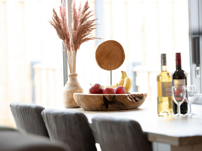 Food & Drinks, Holiday Home in Zevenhuizen with Sauna, Zevenhuizen-Moerkapelle