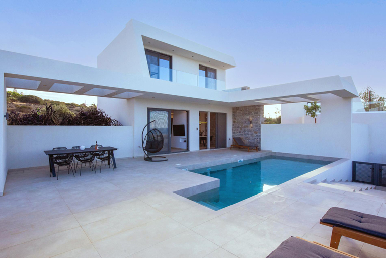 Sport & Beauty, Aethra Deluxe Villa with pool, 700m from Beach, Crete