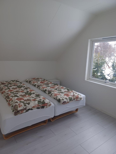 Bedroom, Great Guest House Natalie's, Skjervøy