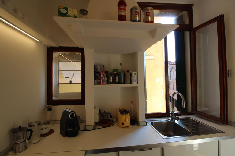 Others 2, Apartment in the heart of Venice by Ca-Sa Check, Venezia