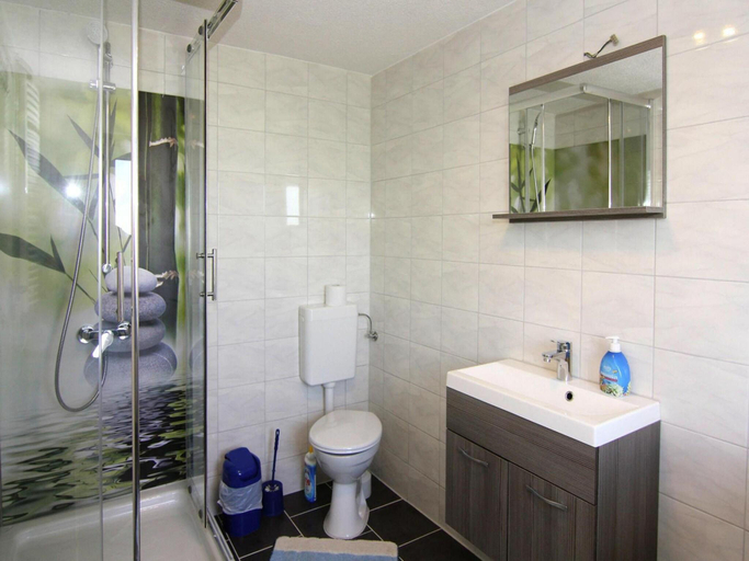 Bathroom 3, Ferienhaus am Schilfufer in Barth, Vorpommern-Rügen