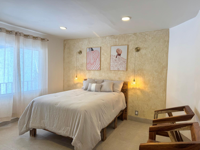 Others 4, Casa Palma, Temixco