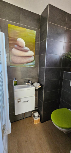 Bathroom 2, Chambre Gaelle et Brian, Gard