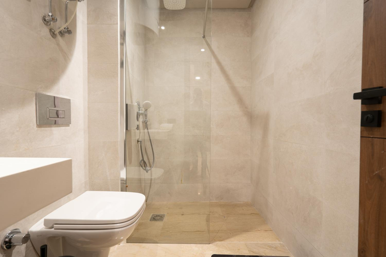 Bathroom, Luxoria by ShortStayMaroc, Studio Moderne et Chic, Parking, Quartier Central, Casablanca