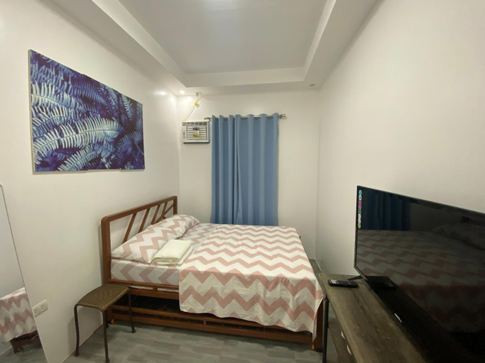 Others 2, J&J Bed and Breakfast, Coron