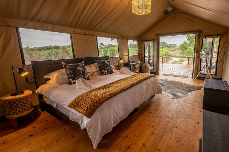Bedroom 2, Mogotlho Safari Lodge, Ngamiland East