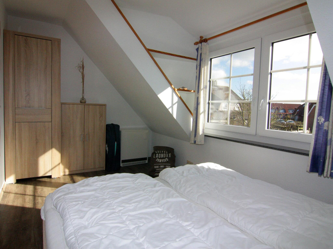 Bedroom 2, Ferienwohnung im Reihenhaus, Friedrichskoog-Spitze, Dithmarschen