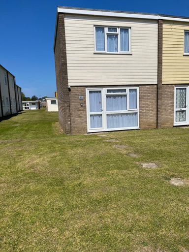 4, 63 Bermuda, Norfolk