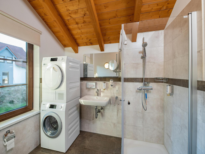 Bathroom 4, Chalets am Diemelsee in Heringhausen, Waldeck-Frankenberg