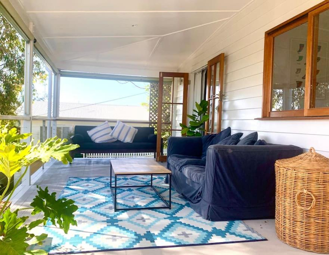 Facilities 4, Stunning Yamba Beach House! 3B+, Clarence Valley- Coast