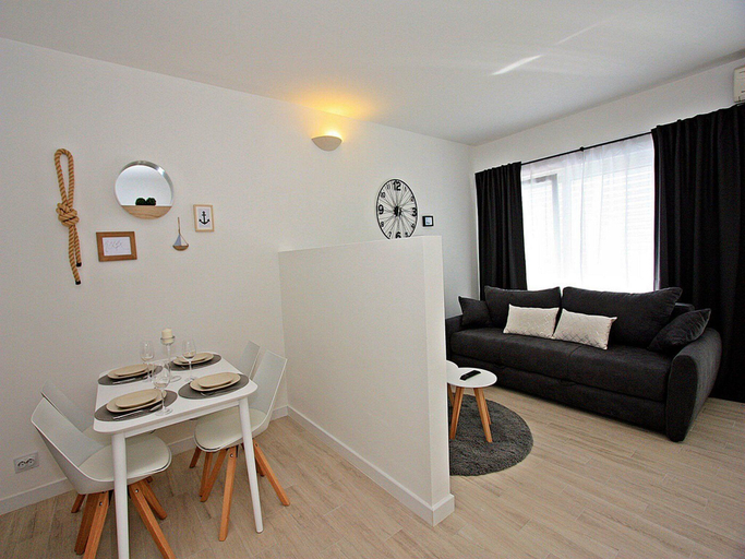 5, Apartments Tomy - One Bedroom Apartment with Balcony and Sea view Apartment 1, Sutivan