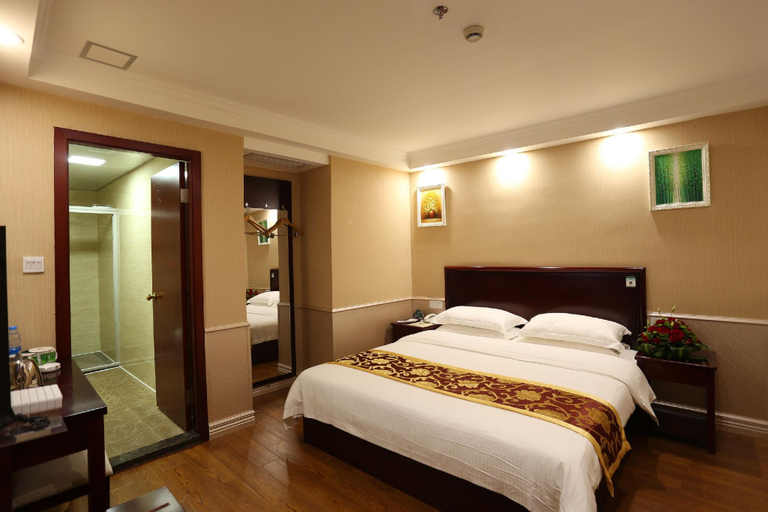 Bedroom 2, GreenTree Inn Jieyang North Linjiang Road Express Hotel, Jieyang