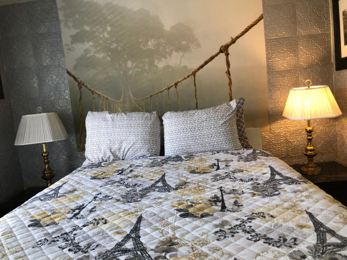 Bedroom 4, Highland Park Pittsburgh, Allegheny