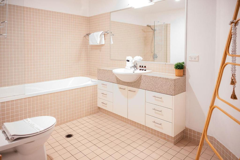 Others 5, Grandview Apartments, Ballina