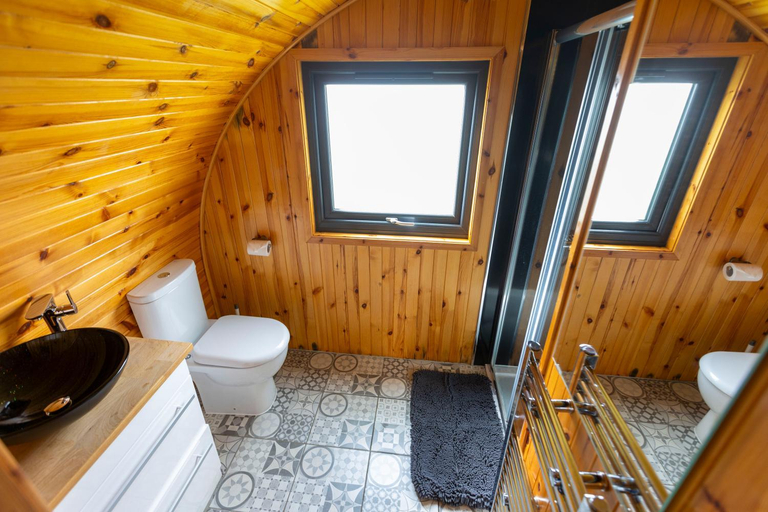 Bathroom 3, Fulshaw Mill Holidays, East Ayrshire
