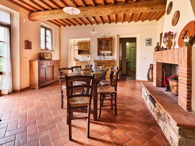 Food & Drinks, Serene Chianti Retreat, Arezzo