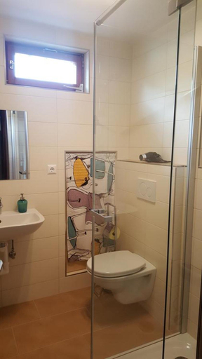 Bathroom 2, Ferienwohnung Holiday Lienz, Lienz