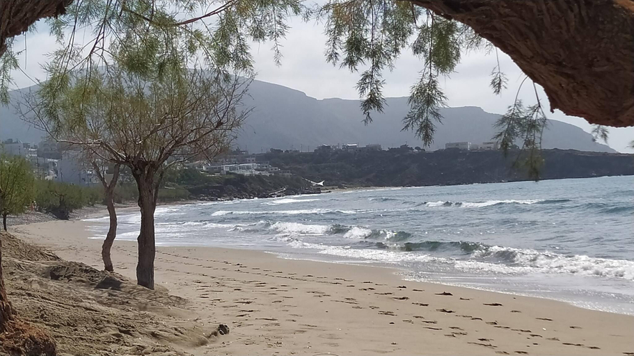 Others 4, Sea View And Mountain View Apartment For 4 People., Crete