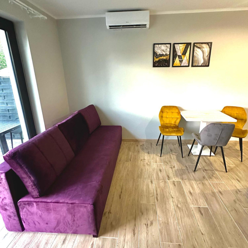 Others 3, Apartament Dziwnow, Kamień