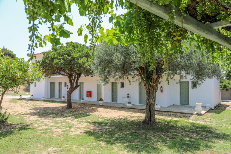 Others 3, VILLA ROSA, Thessaly