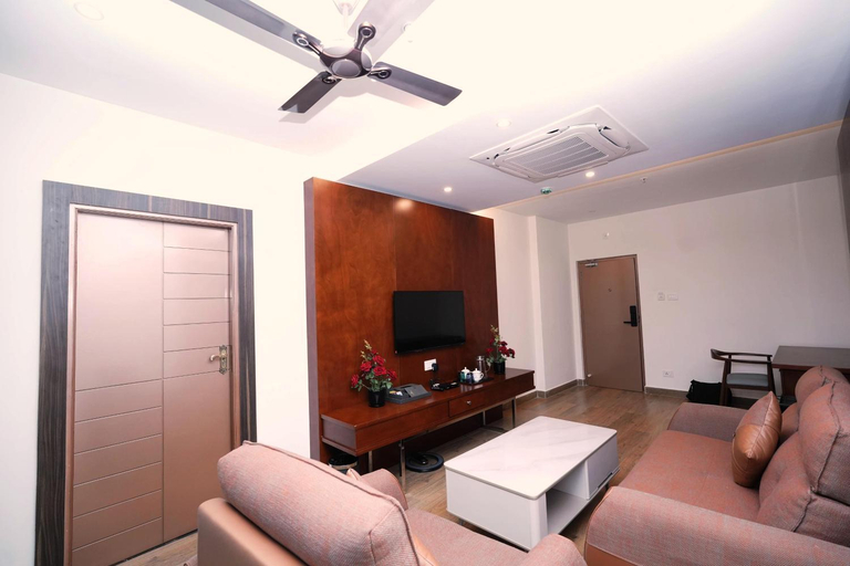 Public Area 3, Le Royale Palace, Karaikal
