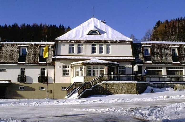 3, Hotel Prom, Trutnov