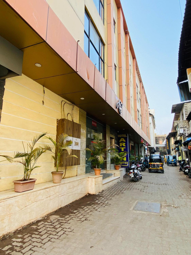Exterior & Views 1, Hotel Arton Regency-Terminal 2, Mumbai Suburban