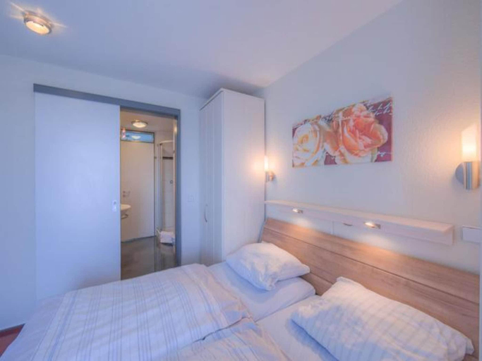 Bedroom 2, geschmackvoll eingerichtetes Appartement, Mecklenburgische Seenplatte