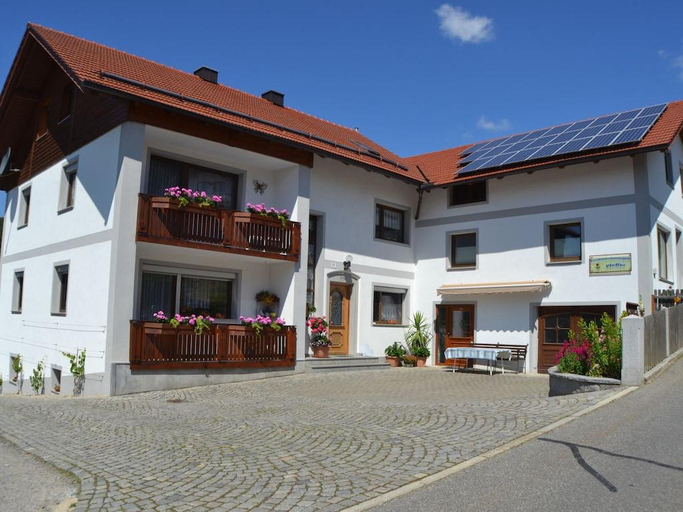 Others 4, Appealing apartment in Bavaria, Cham