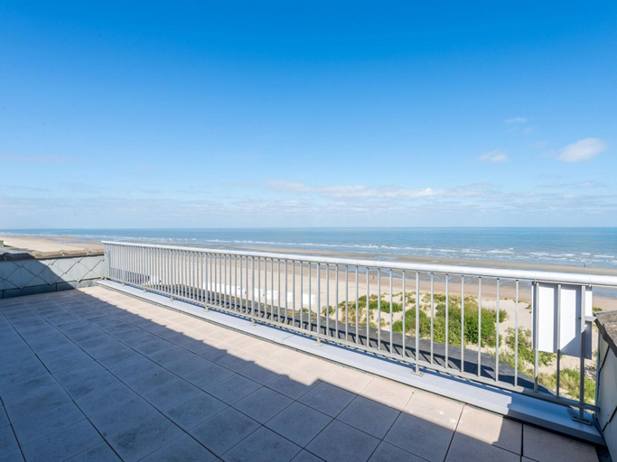 Others 2, Penthouse in Seafront with Stunning Sea View, West-Vlaanderen
