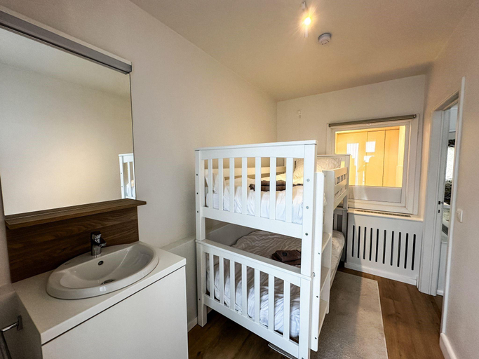 Bathroom 4, Spacious Seaside Apartment, West-Vlaanderen