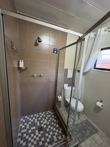 Bathroom 3, Dormio Manor Guest Lodge, Gert Sibande