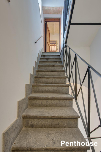 Others 5, Casa a Monti, Roma