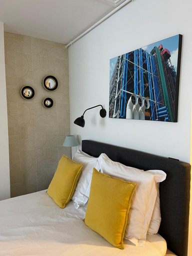 Others 3, Appartement Seine et Marais, Paris