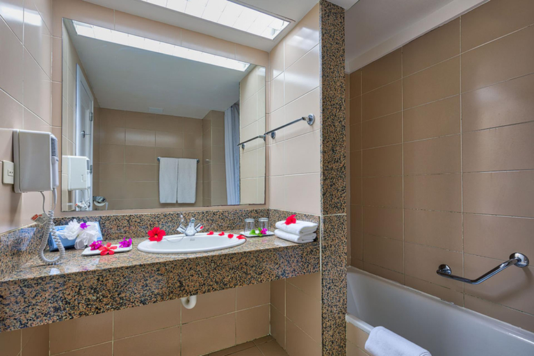 Bathroom 5, Playabachata Spa Resort, San Felipe de Puerto Plata
