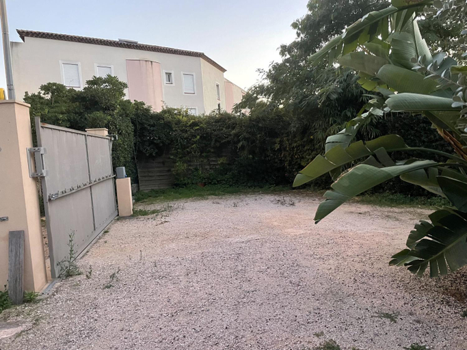 Others 5, Les deux mas, Var