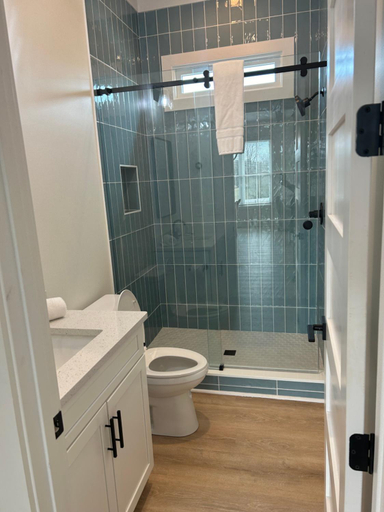 Bathroom 2, Kaya Cottages, White
