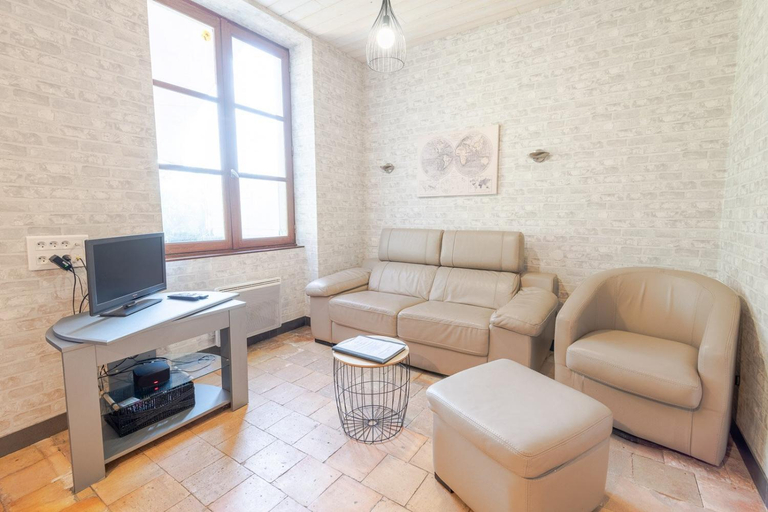 5, La petite maison sur la colline, Indre-et-Loire