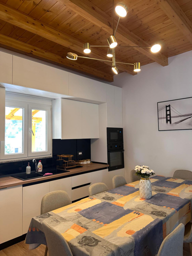 Others 3, Guest House Mali, Skraparit