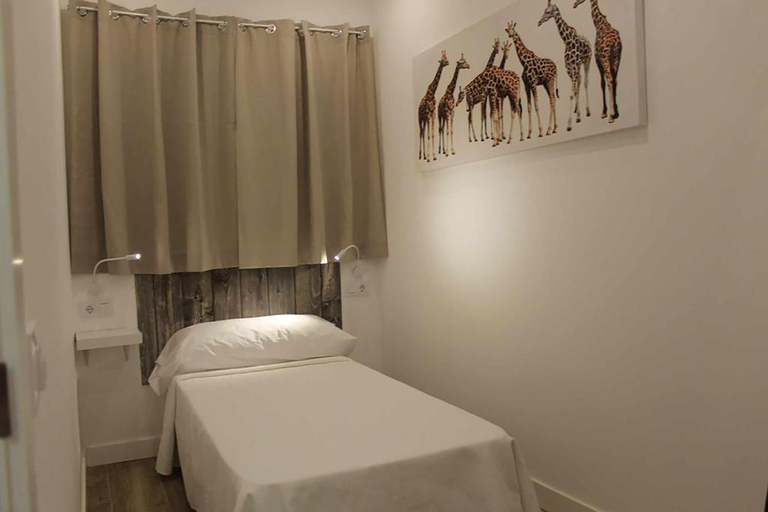 Others 2, Hostal royal begona, Madrid