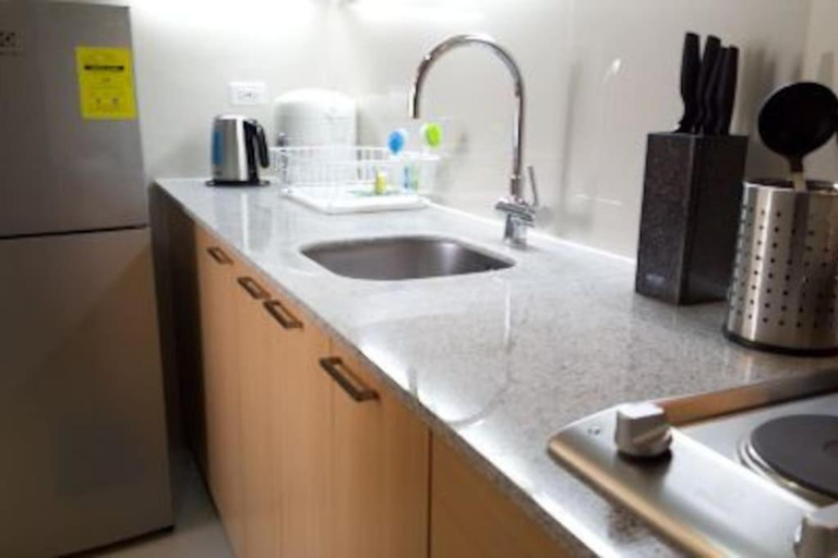Others 4, High Ceiling Home by the Pool with Wi-Fi and Netflix, Lapu-Lapu City