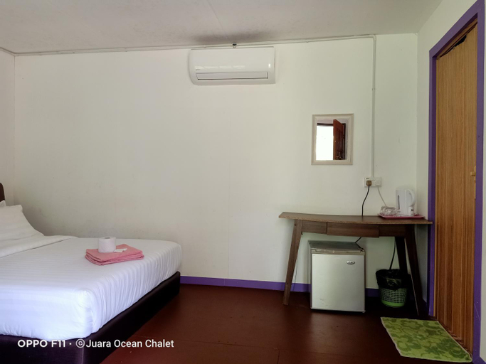 Bedroom 2, Juara Ocean Chalet, Mersing