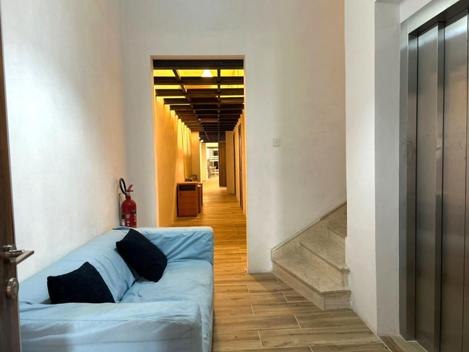 Bedroom 2, Dragon's Den Hostel