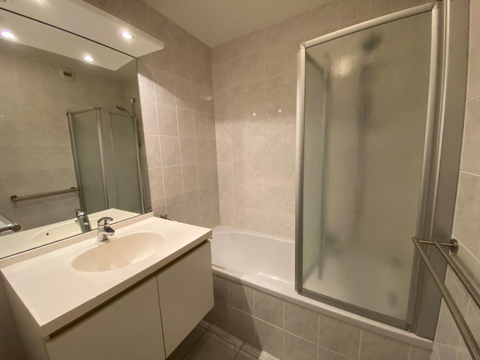 Bathroom 3, Apartment Nieuwpoort near Beach  Marina, West-Vlaanderen